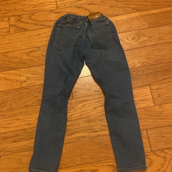 Gently used - Picture 2 of 4